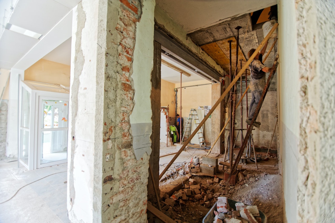 Renovations after a Heavy Storm: Common Areas that Need Attention